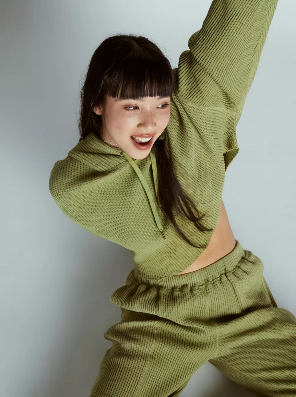 Chloe Kim | WOMEN ROXY Chloe Kim Off Duty Crop Hoodie Pullover Sweatshirt Iguana